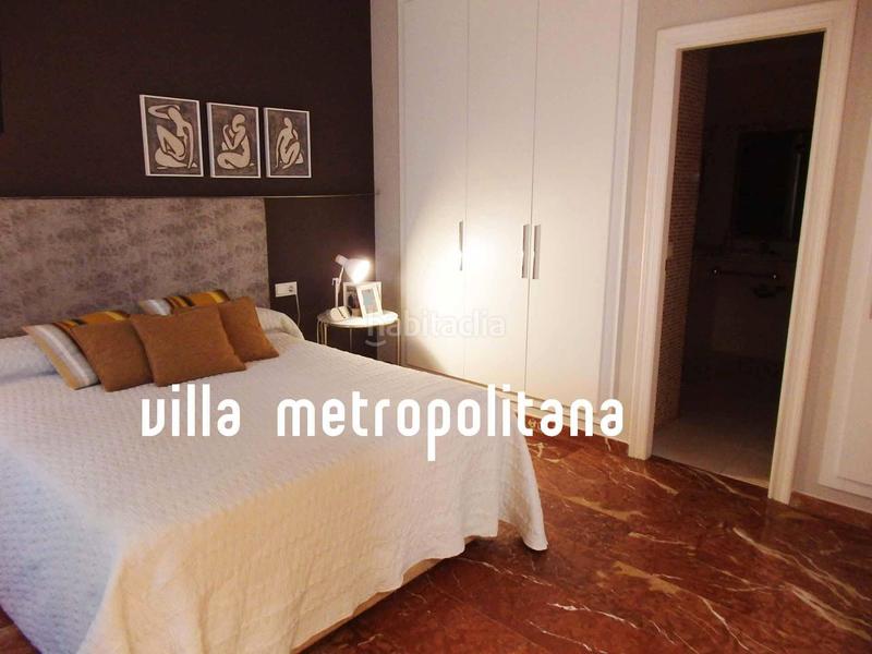 Foto 8719c1aa-4061-47d5-97f7-35db5b089a9f. Piso vivienda con clase y dos plazas de garaje en Benetússer