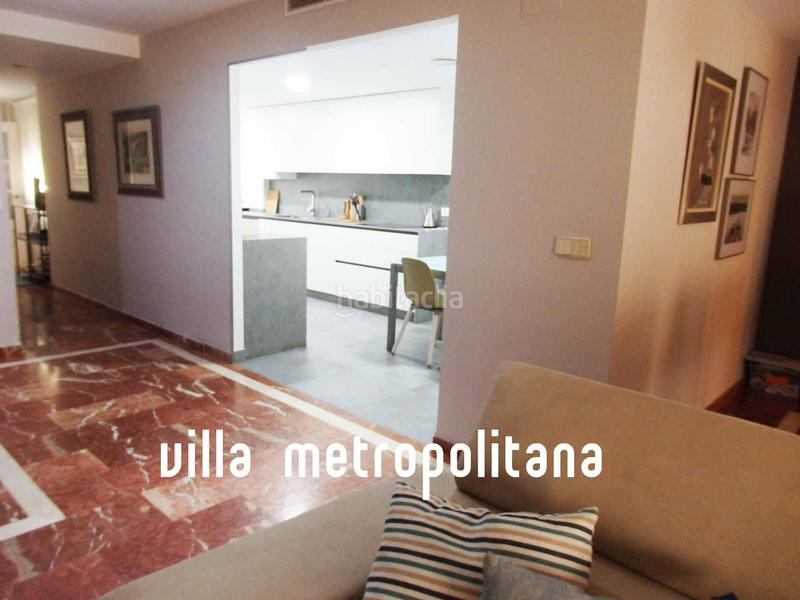 Foto bcb2a2d4-d389-46e0-b644-66737e61024b. Piso vivienda con clase y dos plazas de garaje en Benetússer