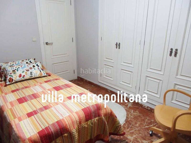 Foto ce20834f-557d-4d16-b832-3f87ee7cf348. Piso vivienda con clase y dos plazas de garaje en Benetússer