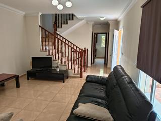 Miete Doppelhaus  Calle bicacarera. Se alquila exclusivo chalet pareado con jardín y piscina comunit