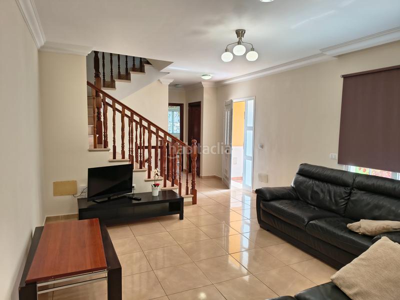 Foto 023147f7-8827-4e6a-b14f-a705ccc3bd3b. Alquiler casa pareada se alquila exclusivo chalet pareado con jardín y piscina comunitaria en La Quinta – en Santa Úrsula