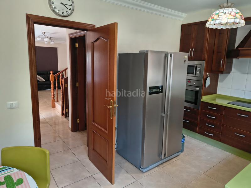 Foto 08b066f2-e215-4eff-9b53-548685f39723. Alquiler casa pareada se alquila exclusivo chalet pareado con jardín y piscina comunitaria en La Quinta – en Santa Úrsula