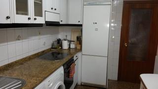 Etagenwohnung in Tarazona. Piso en teresa cajal