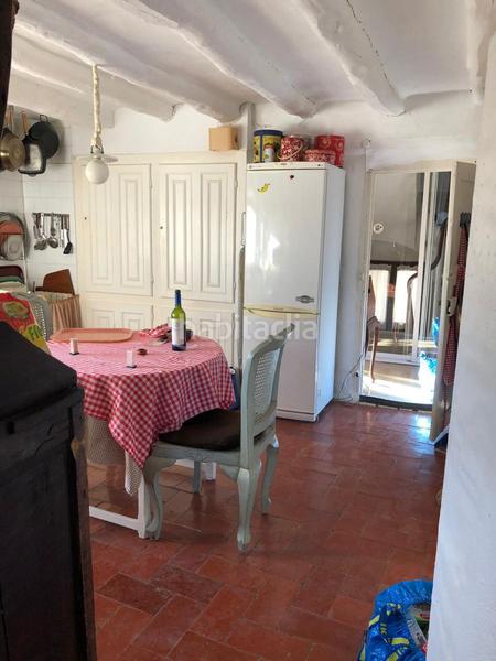 Foto cb3cd059-d543-43bb-bfdd-7b5f8f9d19f3. Casa amb calefacció a Novallas