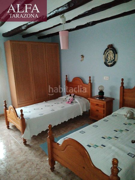 Foto 943995ca-c94e-4bac-bb1d-bbd7e96e9dad. Casa  para entrar a vivir en Novallas