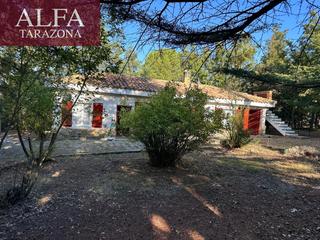 Casa en San Martn de la Virgen de Moncayo. Finca con casa construida en el parque natural de moncayo