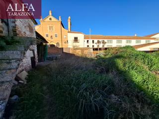 Casa en Tarazona. Casa para reformar con terreno en tarazona