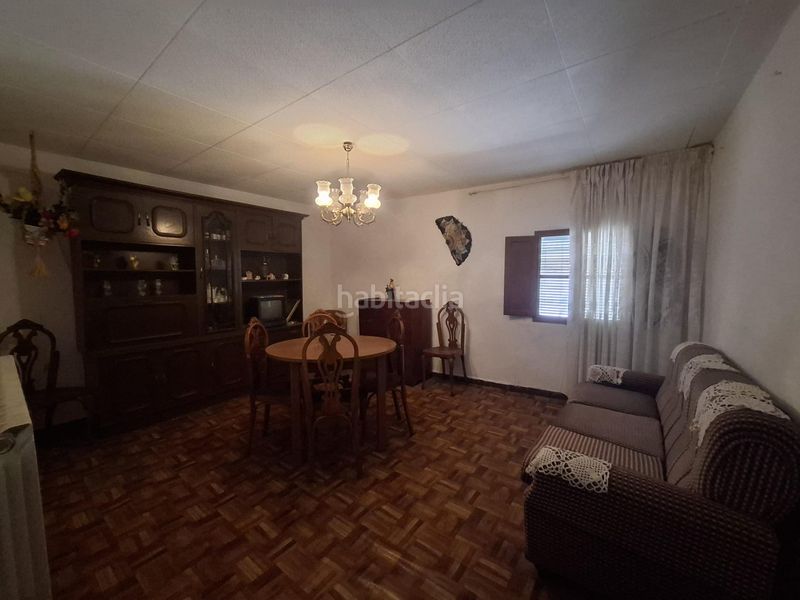 Foto a00c5ec5-03d8-4bdc-b5f4-882bcd10c98e. Casa a Novallas