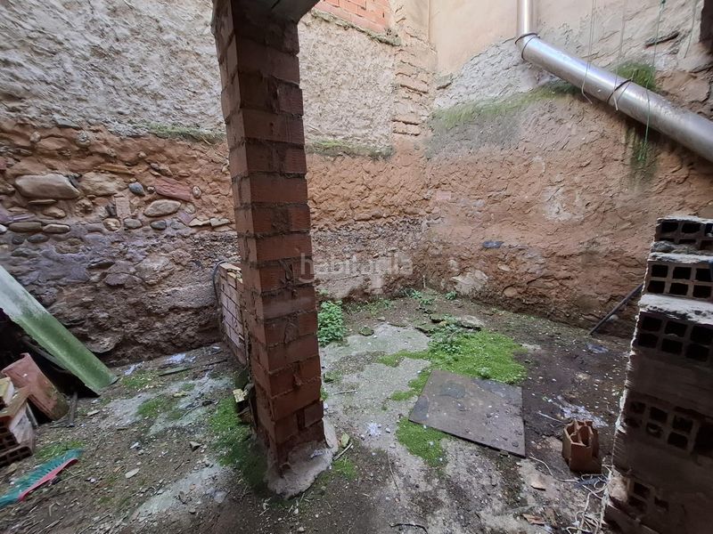 Foto c7ec1dcd-f174-47ce-a9c3-4902bdec9a83. Casa a Novallas