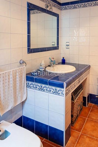 Foto f33a7fb0-c3cd-4c2a-8340-446d06db113f. Casa amb calefacció a Vera de Moncayo