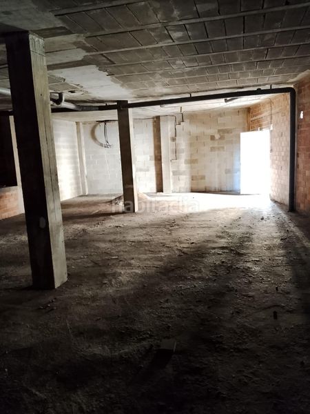 Foto a8fb7629-b53b-4cc0-83ad-d91241595e0b. Local comercial a Tarazona