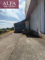 Local Comercial en Tarazona. Almacén industrial y finca rústica