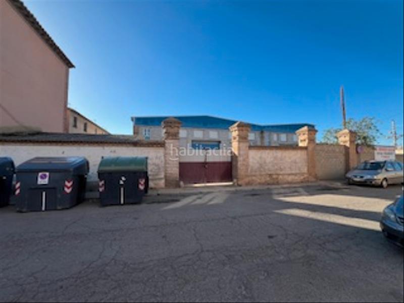 Foto 8bbec51e-da07-4705-9c47-f5c3789a148e. Nave industrial nave en casetas en Paseo Independencia Zaragoza