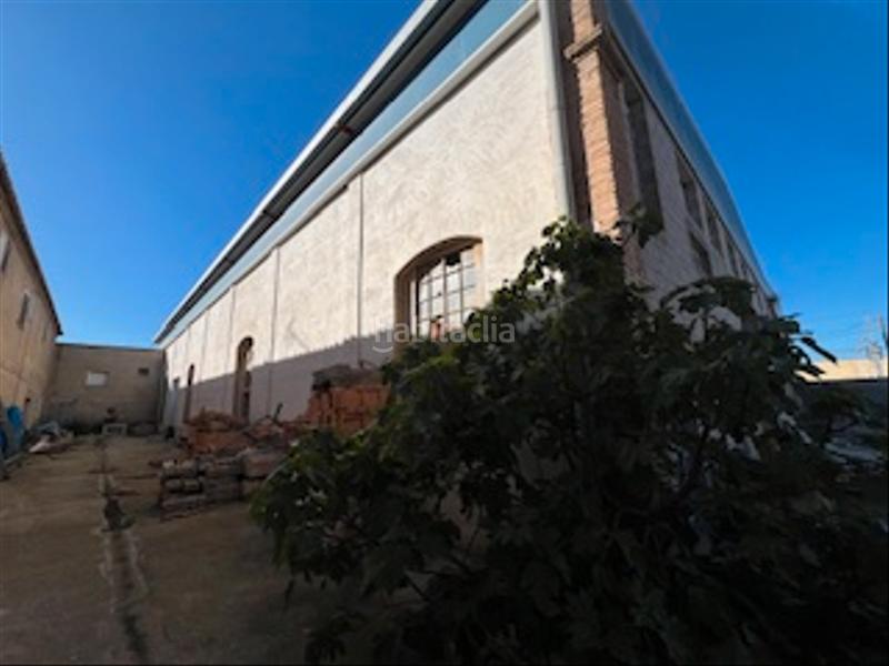 Foto 8ee05f61-8d87-4bb6-8cfc-09e857b990ec. Nave industrial nave en casetas en Paseo Independencia Zaragoza