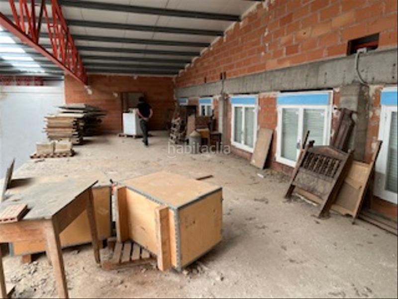 Foto e652f806-53e5-4826-bbc9-d132815f9997. Nave industrial nave en casetas en Paseo Independencia Zaragoza