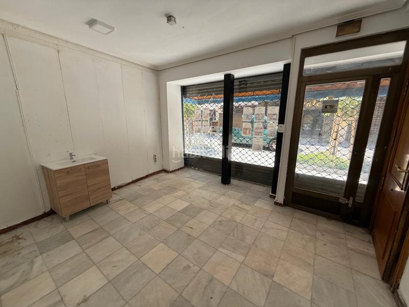 Foto f308d3c8-c4e2-4267-a3b8-d3dc73086572. Rent business premise in calle de la manifestación 21 in Zaragoza
