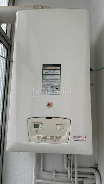 Foto ca54e70b-f543-4b40-ab5d-ef373aaa03fa. Pis amb calefacció a Santiago Huesca