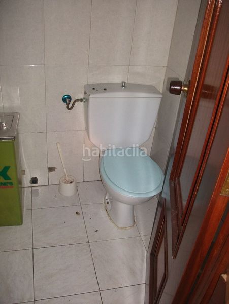 Foto 5309db7c-ade4-49c7-bd10-a567044cd4b5. Local commercial dans Camelias - Pi y Margall Vigo
