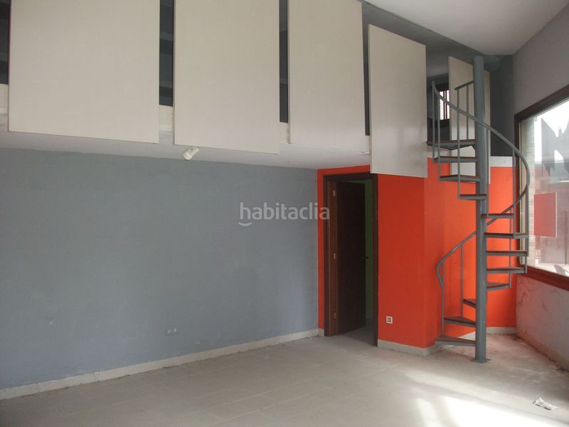 Foto e846d270-64f5-4e6a-a331-ebbf30846155. Local comercial a O Castro Vigo
