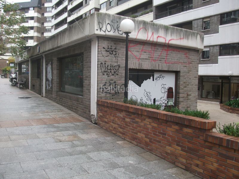 Foto f1e677ba-b2d6-4f5c-bd76-1058f5a44451. Local comercial a O Castro Vigo