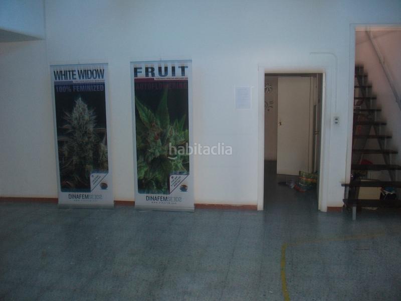 Foto 4c6558eb-b3b2-4ca2-bee2-b38566261ba2. Local commercial dans Teis Vigo