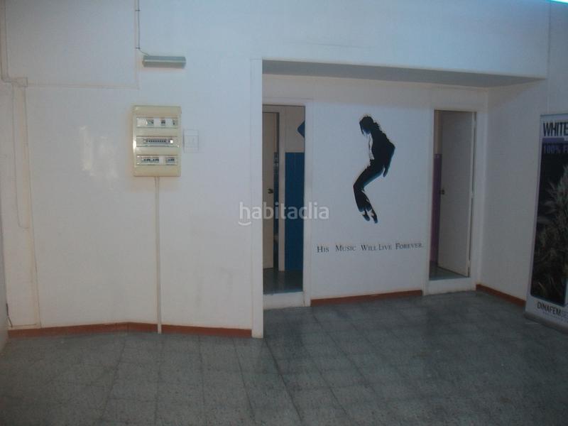 Foto d43dc0ae-4998-40df-a094-41e8c7511cdd. Local commercial dans Teis Vigo