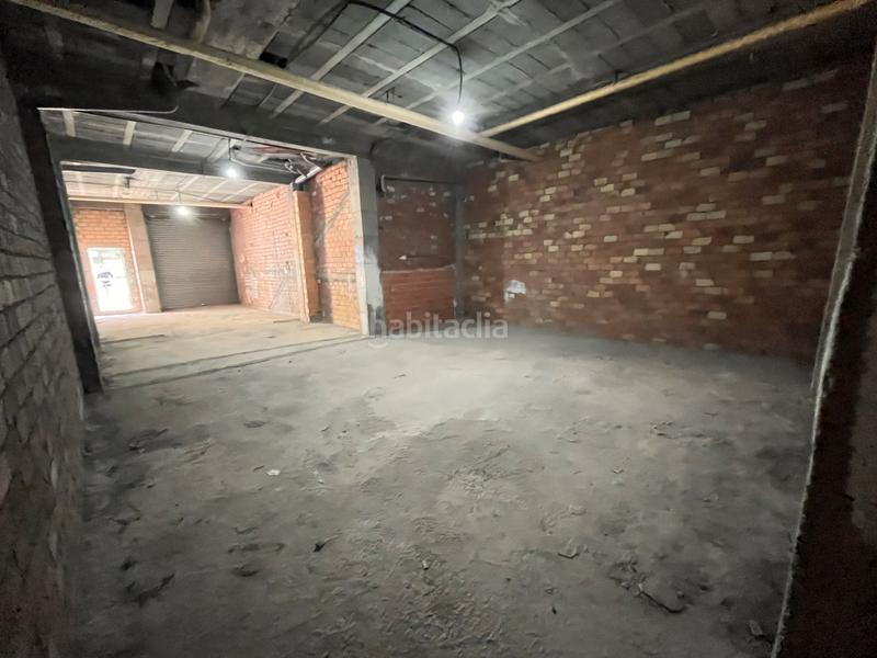 Foto 7bc81983-f9d5-4569-b5ed-b0d61da39e80. Local comercial local en venta zona povisa en O Castro Vigo