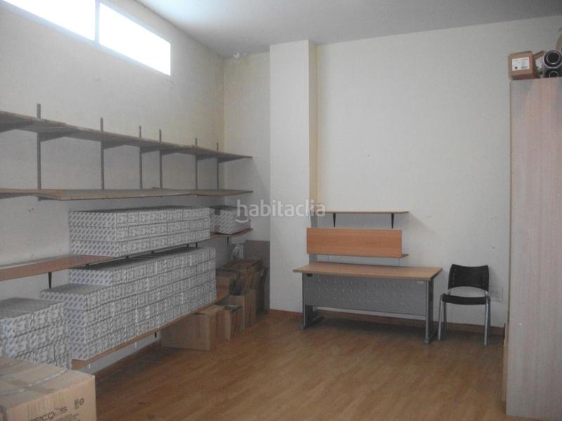 Foto 123107ac-af8f-4449-9afd-2fb6c5975fe5. Local comercial en O Castro Vigo