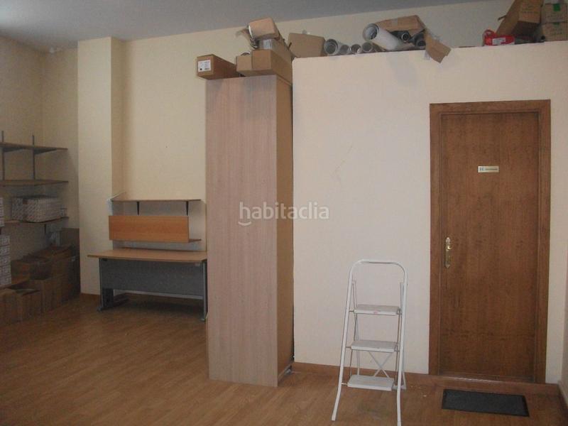 Foto c3244533-c8a2-431a-81b0-9932fbc815fb. Locale commerciale in O Castro Vigo