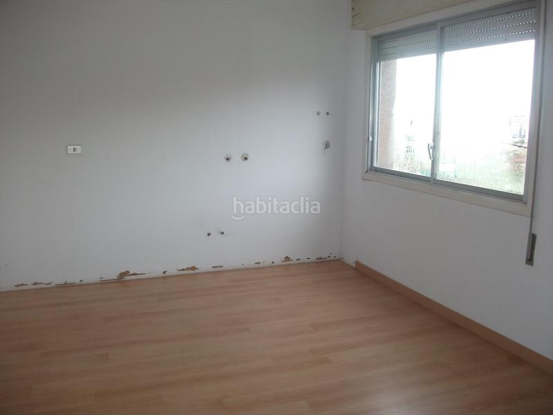 Foto 0859ece8-f9af-457e-a9d0-1b0d53b990d0. Alquiler local comercial alquiler local zona estrada vella de madrid en Vigo