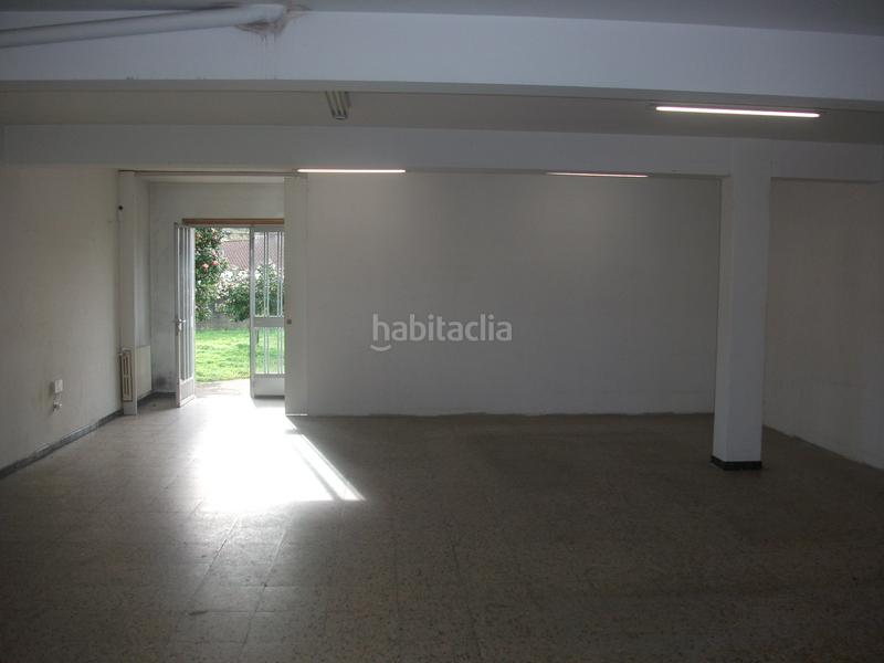 Foto 47e2c86d-a57f-4cee-97f1-0832c18dd44f. Rent business premise in Lavadores Vigo