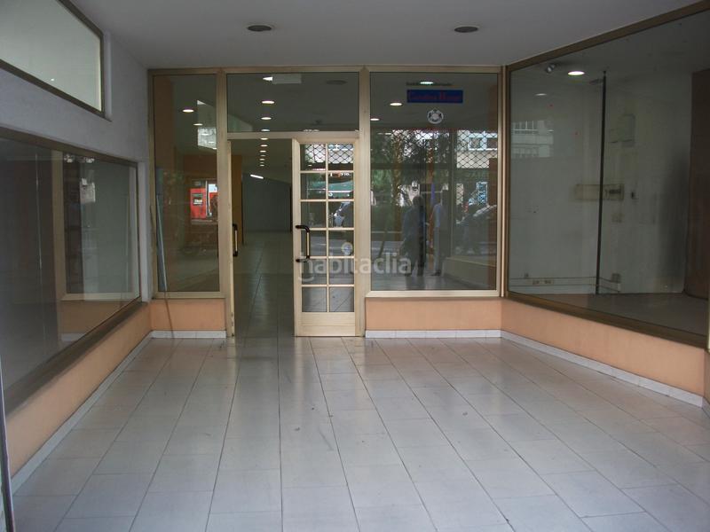 Foto 663eceed-2984-4b2b-a7ad-0d9f3491ebf9. Local comercial a travesía de Vigo - san xoán Vigo