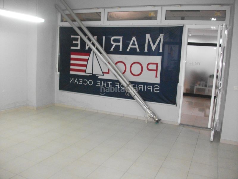 Foto 8d8b44cb-56a3-4954-9a78-fa597a46e6de. Local comercial a O Castro Vigo