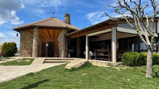 Local Comercial a Canal de Berdún. Venta de restaurante y fábrica de embutidos