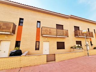 Casa adossada a Calle albarracín 9. Adosado en maria de huerva
