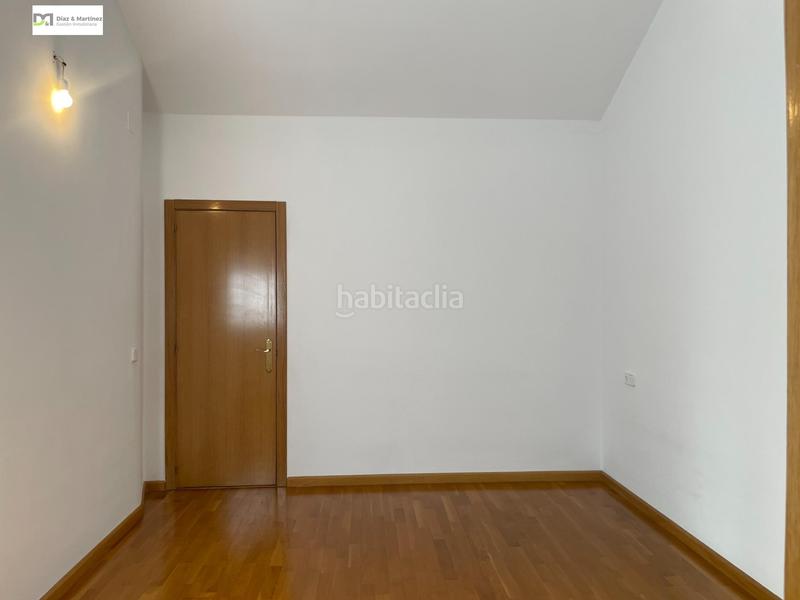 Foto 58ed49c6-db1e-4fdb-90c1-29a5dfe0763d. Rent flat with heating parking in Centro Ciudad León