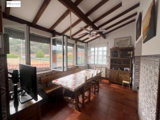 Maison à Villaquilambre. Casa en villaobispo 4 dormitorios, garaje y terraza