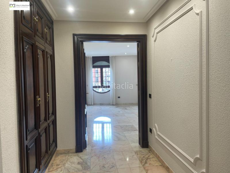 Foto b8087e0a-7718-4c33-8f37-dd02b36ad1a1. Rent flat with heating parking in Centro Ciudad León