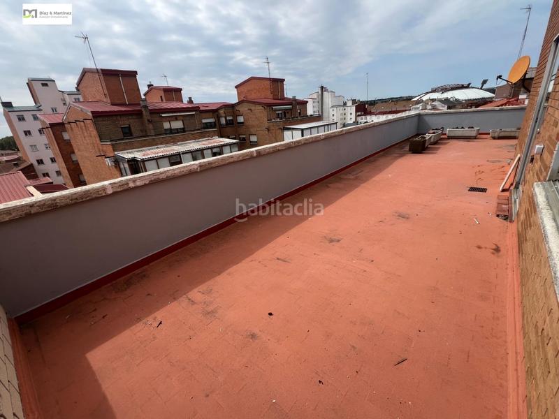 Foto d62a8371-bf58-412d-888c-99ea1a430ff6. Miete zweistöckige wohnung mit parking in San Claudio - La Chantría León