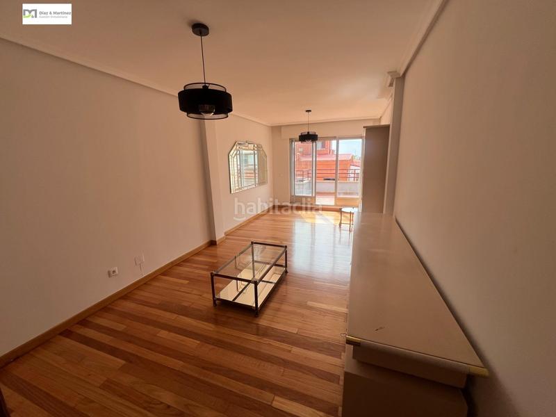 Foto 6d8501b1-82fa-4b64-ac46-840f2db644a3. Rent duplex with parking in San Claudio - La Chantría León
