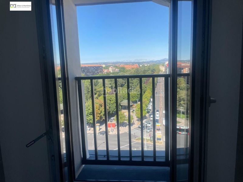 Foto ff8efa97-f4b5-4614-b55b-59d0c95c0300. Location attique dans Centro Ciudad León