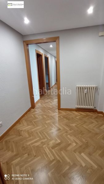 Foto 41b6e1b6-1e6c-4b6a-8899-833a1685e007. Pis amb calefacció a Centro Ciudad León