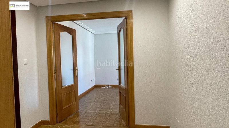 Foto e5c9a947-6c3b-4e8b-9317-399f0885bb75. Pis amb calefacció a Centro Ciudad León