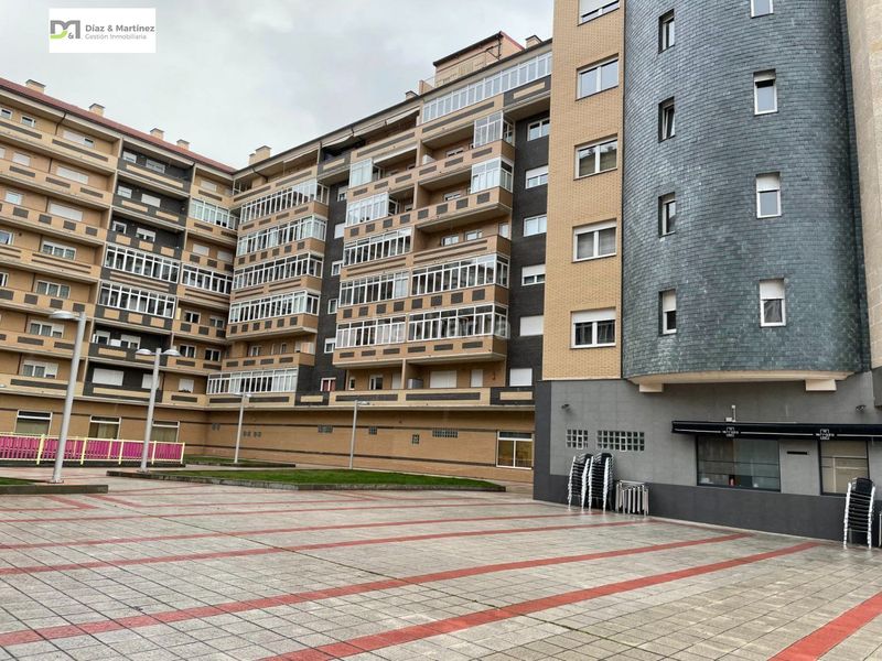 Foto dc2e175f-1f87-4ce6-81b6-136f368fddda. Lloguer pis amb calefacció aparcament a San Mamés - La Palomera León