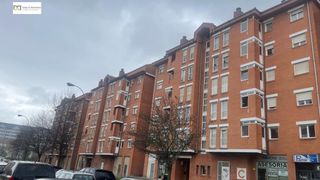 Pis a Corredoría - La Carisa - Prado de La Vega. Piso tipo duplex en oviedo