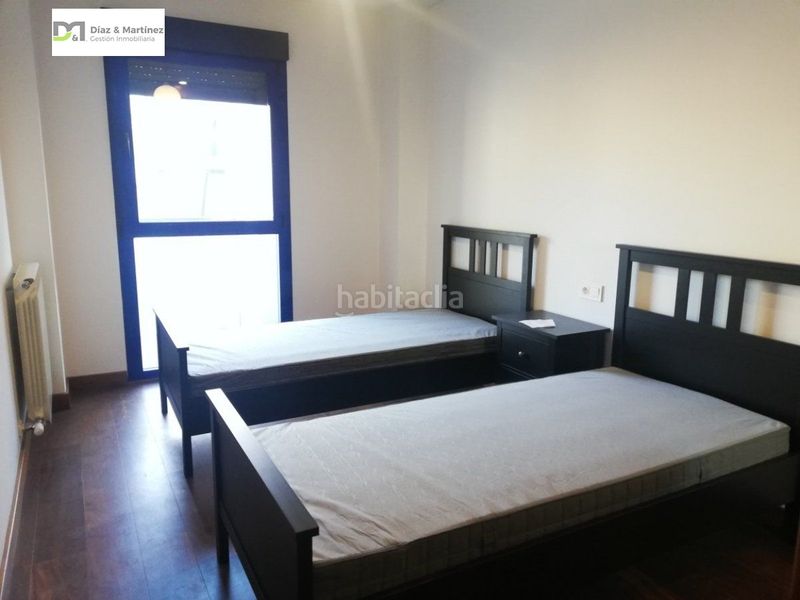Foto 5804ee8e-0b6c-410c-a2b6-b3f9cec4209b. Location appartement avec chauffage parking dans San Claudio - La Chantría León
