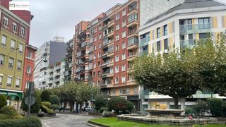 Pis a San Claudio - La Chantría. Piso centrico