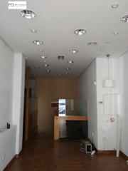 Affitto Locale commerciale in San Claudio - La Chantría. Local acondicionado de 2 plantas en lancia