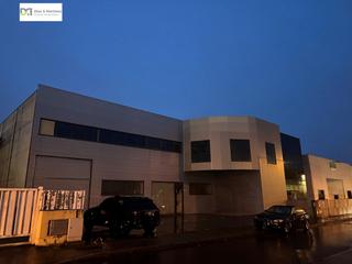 Lloguer Nau industrial a Trobajo del camino. Nave en poligono trobajo del camino