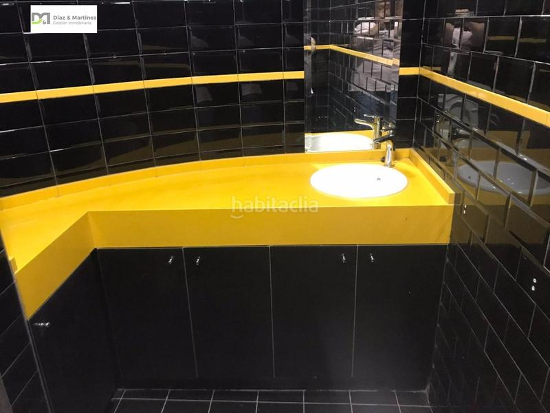 Foto ca4f4e56-da0a-4e99-9e71-cbb96fda0ee4. Alquiler nave industrial naveexposición en Onzonilla